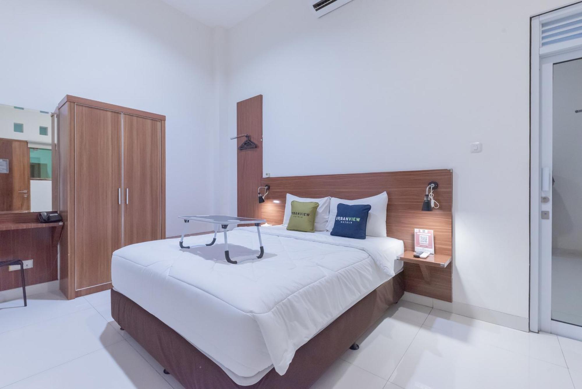 Urbanview Darmo Residence Bandung Kültér fotó