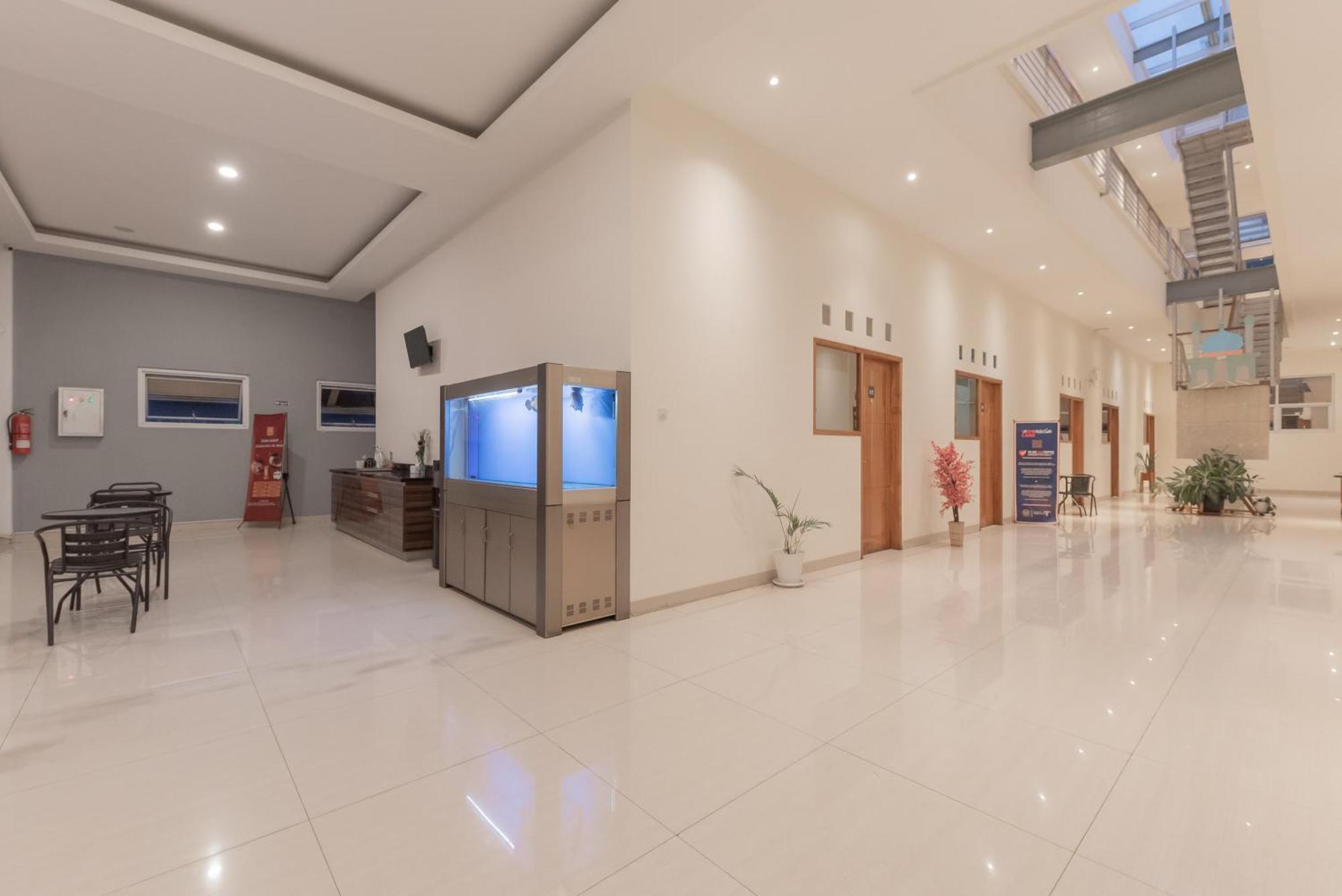 Urbanview Darmo Residence Bandung Kültér fotó